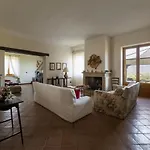 Villa Private With Swimming Pool In The Heart Of Umbria